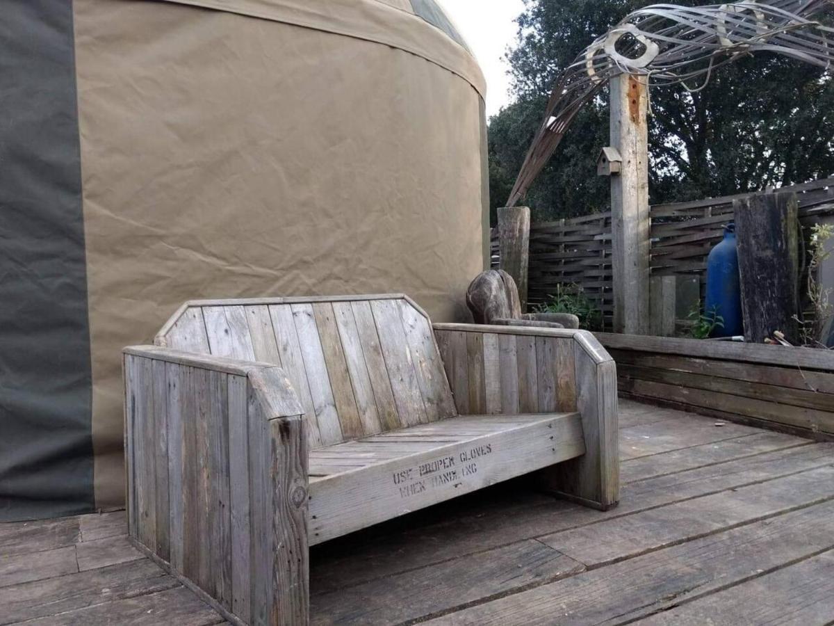 Bembridge Harbour Yurt - Log Burner - Wifi Villa Kültér fotó