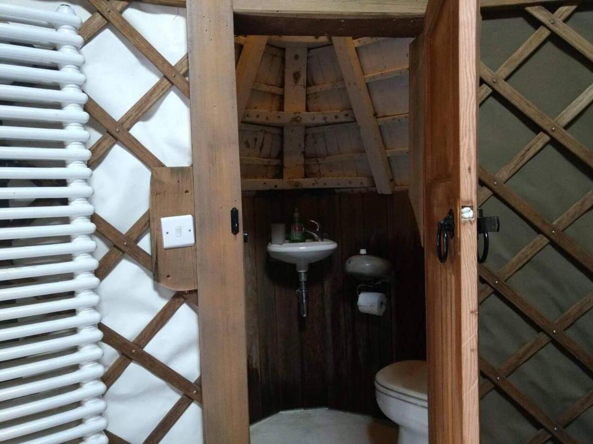 Bembridge Harbour Yurt - Log Burner - Wifi Villa Kültér fotó
